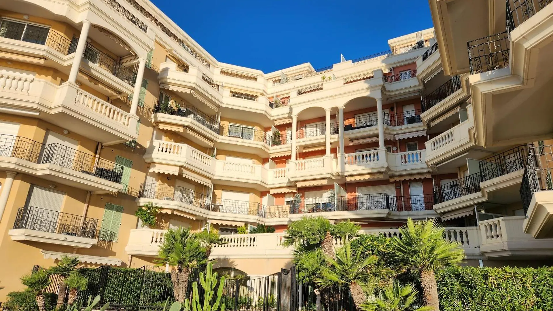 Apartman Exclusive Panoramic Sea View In Victoria Beach Menton Franciaország